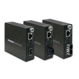 EAN 4711213687631 - PLANET GST-805A convertidor de medio 2000 Mbit/s Negro imagen 1