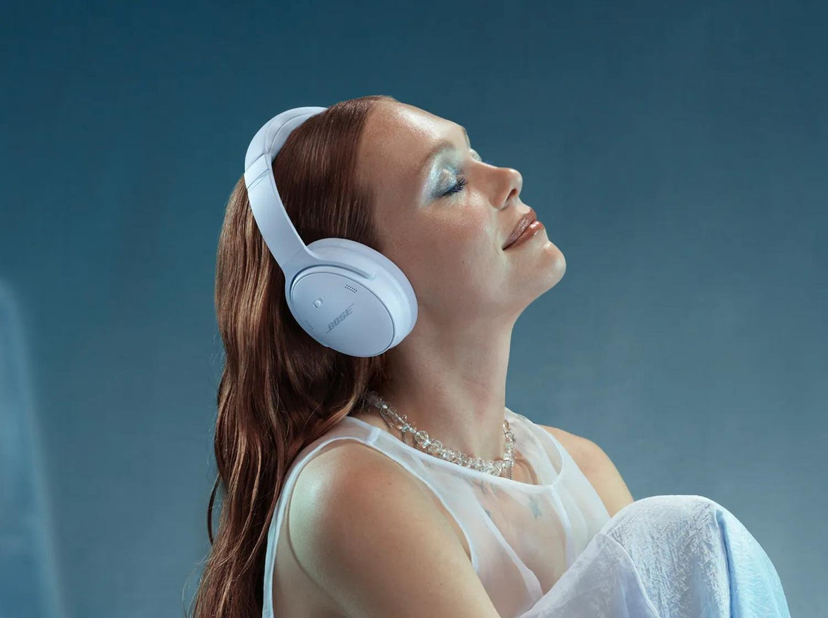 Bose Quietcomfort Headphones Ice Blue