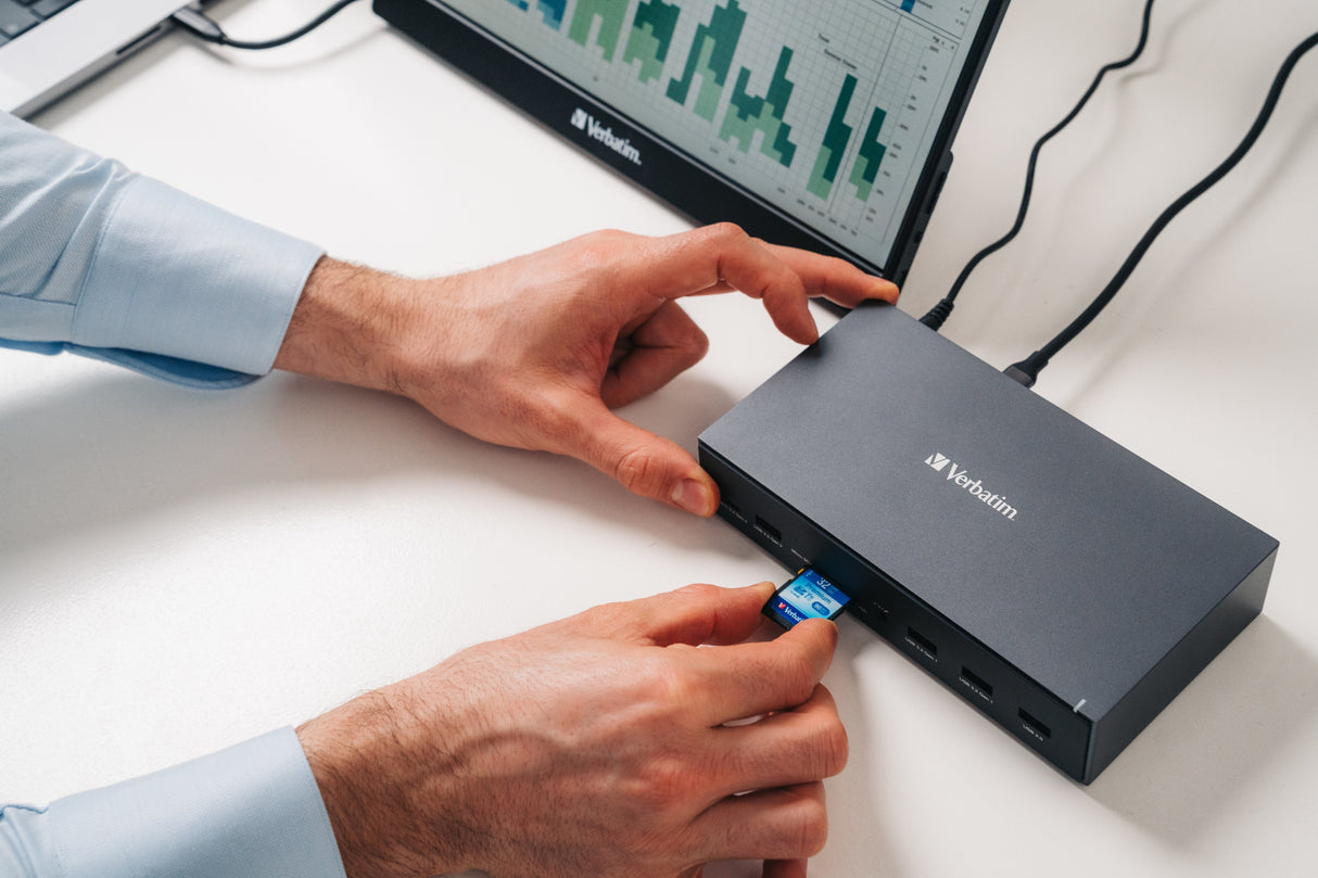Verbatim Usb-C Pro Dockingstation Cds-17 Con Hdmi/4k/Rj45/Usb-A/Usb-C/Sd