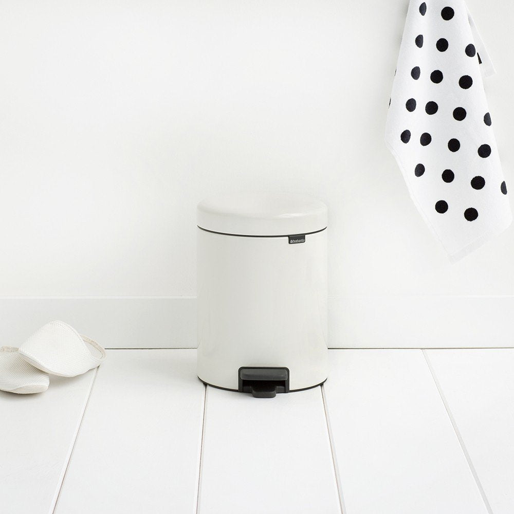Brabantia Treteimer Newicon 5,0 L Weis