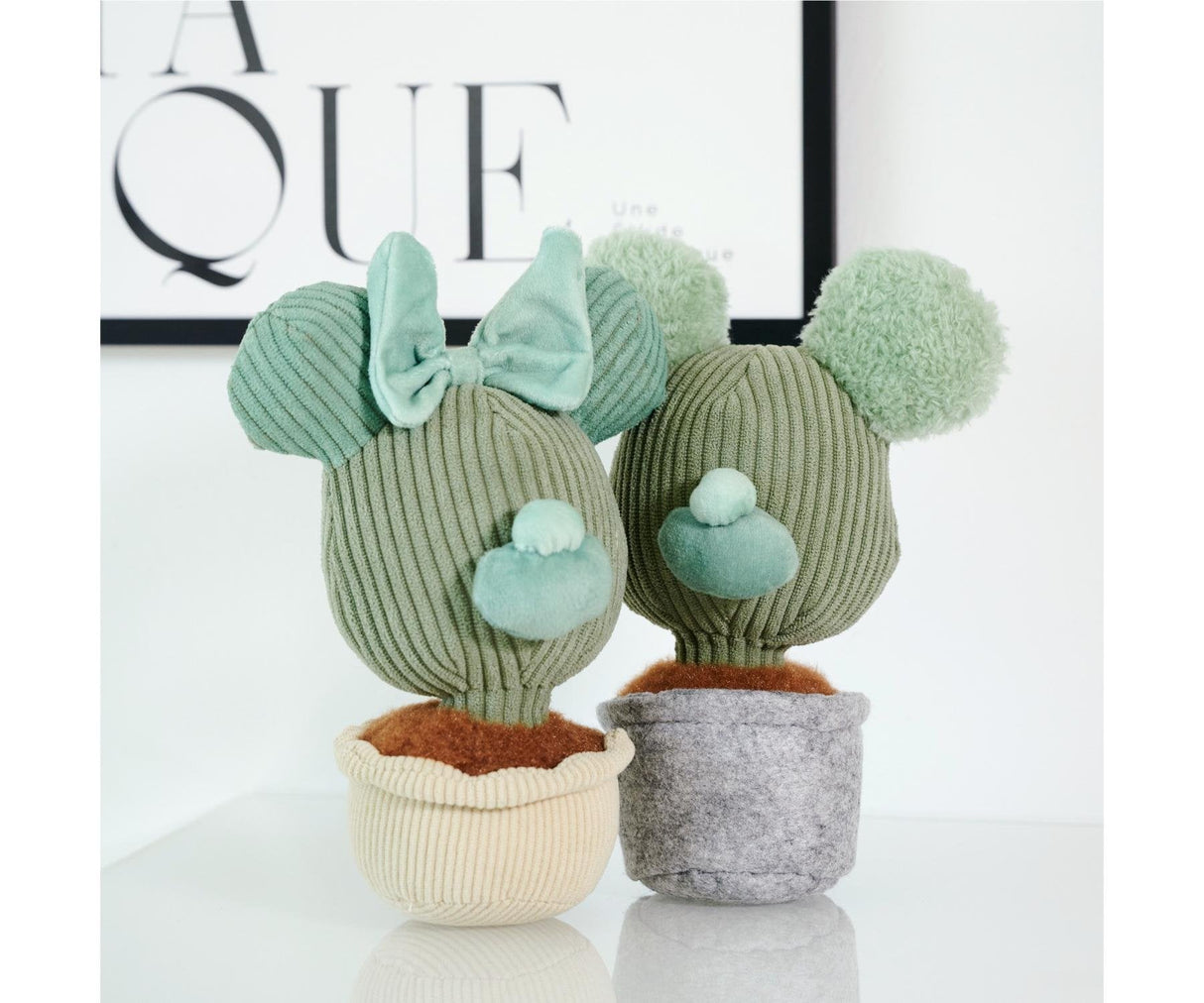 Peluche Planta Mickey Disney 20cm