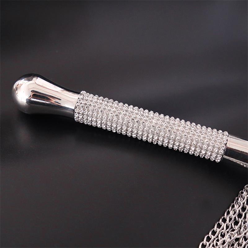 Flogger De Cadenas Con Mango Con Brillantes