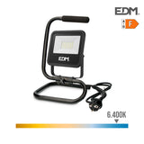 Foco Proyector Led Con Pie 30w 2370lm 6400k Luz Fria Black Series Edm