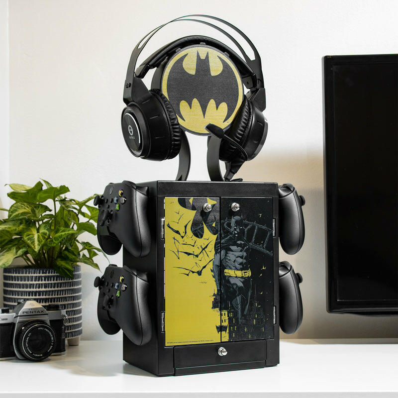 Numskull Gaming Locker Accesorio Soporte Dc Comics - Batman
