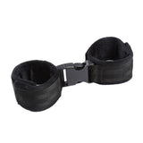 Ohmama Fetish - Restricciones Muñeca Con Broche