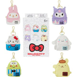 Pack De 15 Unidades - Llavero Mini Mochila Mystery Hello Kitty Loungefly Surtido