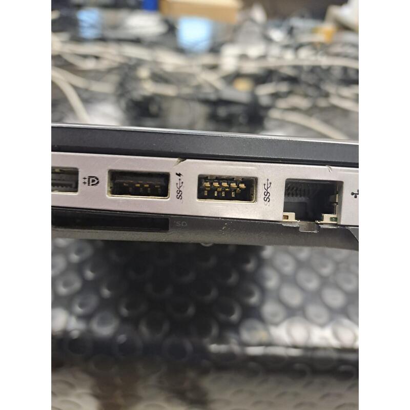 Portatil Reacondicionado Hp 640 G2 I5-6300u 8gb 256gb Ssd 14"Hd  W10p Instalado Teclado Español  No Funcionan Usb 1 Año De Garantia