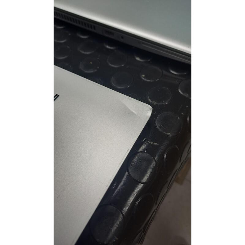 Portatil Reacondicionado Hp Probook 640 G4 I5-8350u 8gb 256gb-Ssd 14" W11 Pro Instalado Español Taras Estéticas Leves 1 Año De Garantia