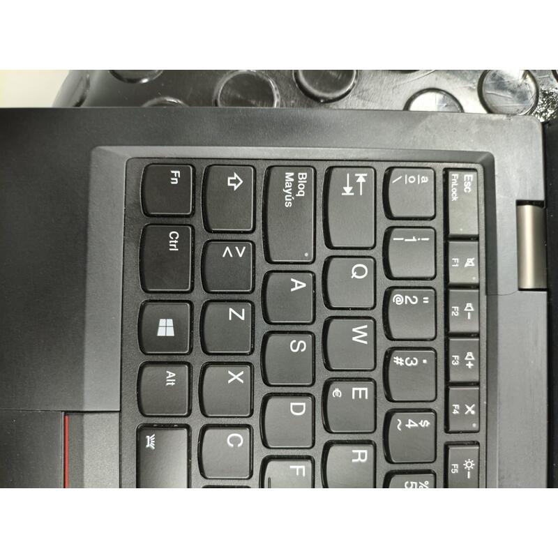 Portatil Reacondicionado Lenovo Thinkpad L460 14"Hd I5-6200u 8gb 180gb Ssd  Windows 10 Pro Instalado Grado B  Teclado Español 1 Año De Garantia