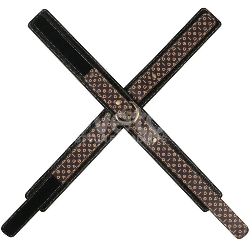 Rebellion Reign Esposa En Cruz Con Cadena