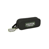 Safta Stranger Things Portatodo - 2 Compartimentos Con Cremalleras - Asa Lateral - 1l - 210x60x80mm - Negro