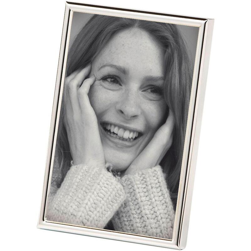 Walther Chloe Silver       10x15 Portrait Frame  Wd015s